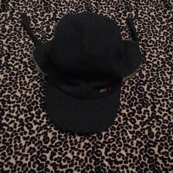 Abercrombie & Fitch adjustable hat - Picture 5 of 7